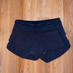 Lululemon Speed Up Shorts in Black - Size 2